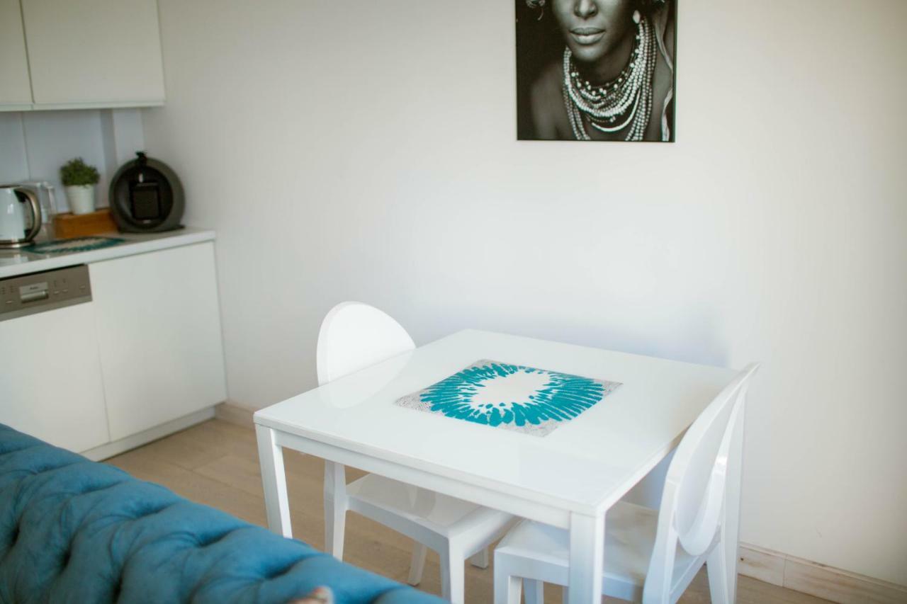 דירות Flat White Apartament פולטוסק מראה חיצוני תמונה